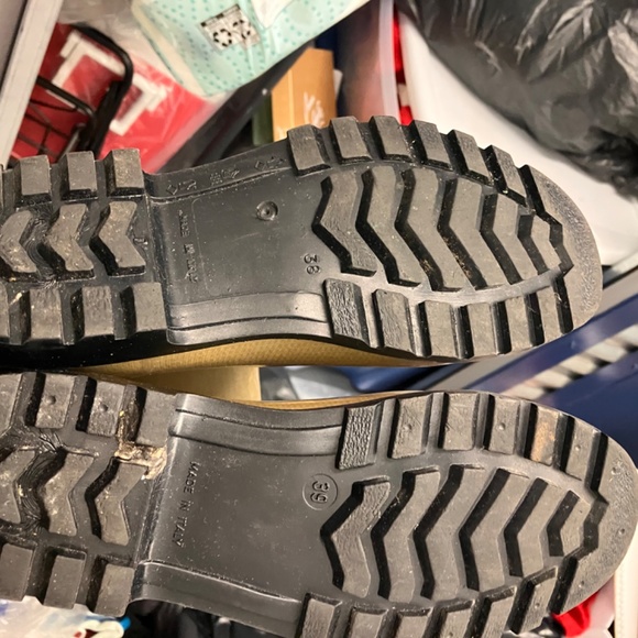 Burberry Beige Check Rubber Rainboots - Picture 7 of 8